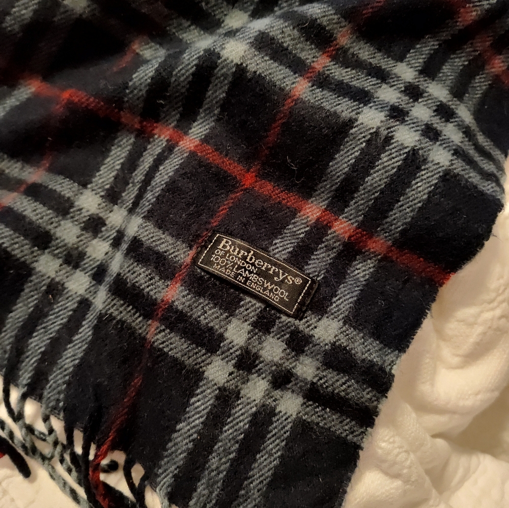 Burberrys Dark Navy and Red Plaid Scarf